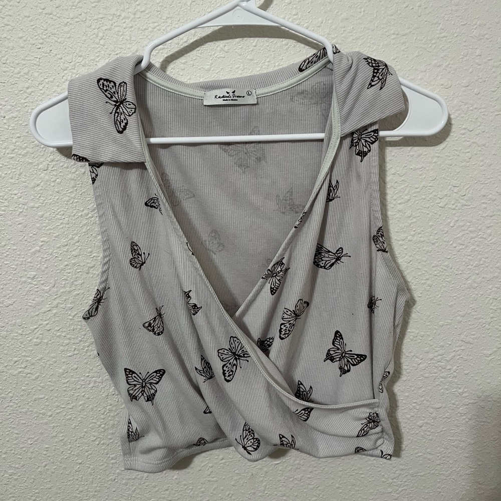 Crop top V neck